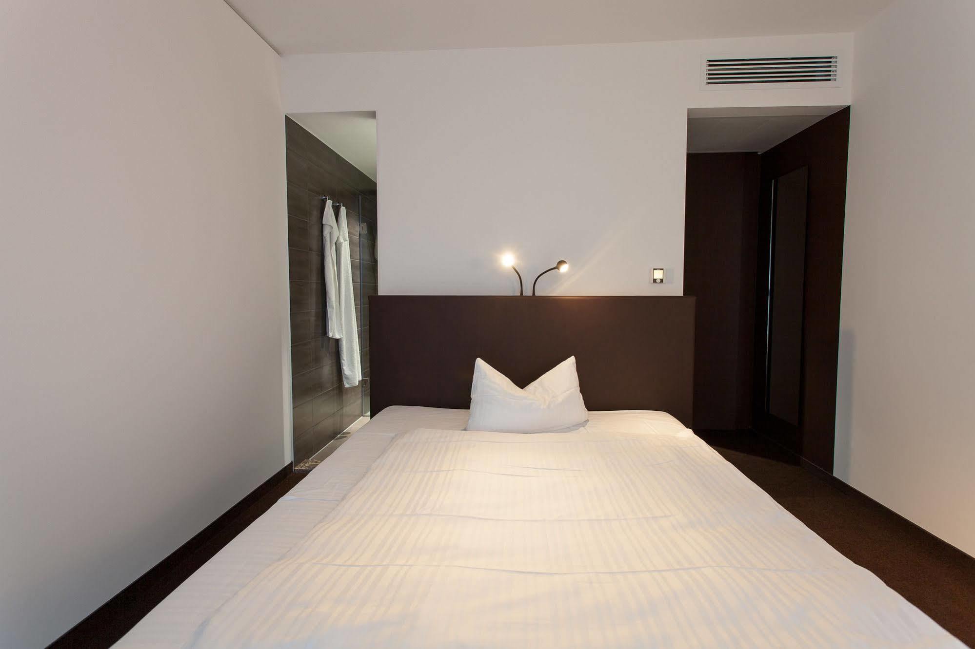 Tobbaccon Hotel Μπενσχάιμ Εξωτερικό φωτογραφία